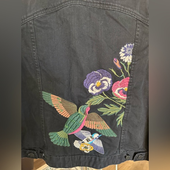 Unique Botanical Floral & Hummingbird Embroidered Black Denim Jacket M - Picture 8 of 16